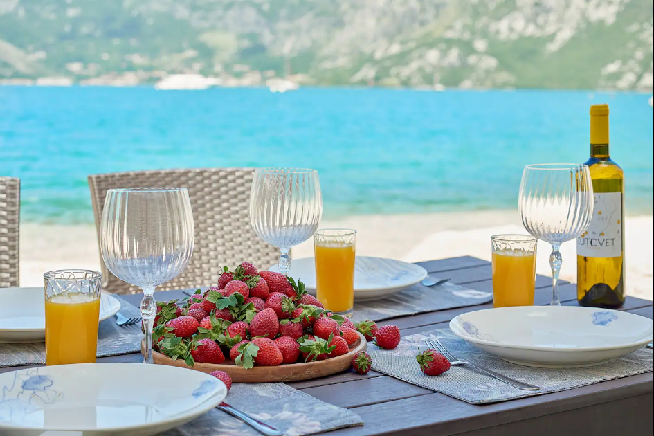 Image of House - 1 Bedrooms - 1 Bathrooms for Sale in Kotor-Kostanica-Montenegro, Image 1